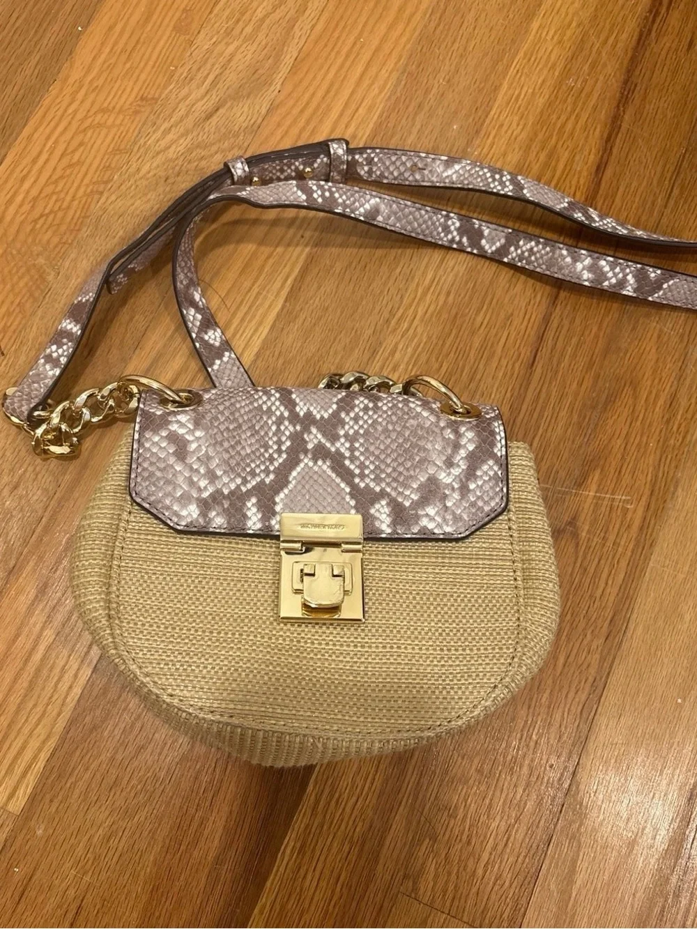 Michael Kors Cecelia Crossbody Bag